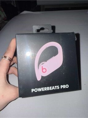 Powerbeats Pro Wireless Earbuds - Pink brand new